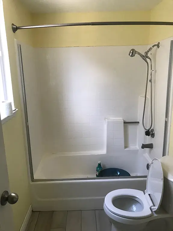 Tub and Shower Replacement - Rialto, CA